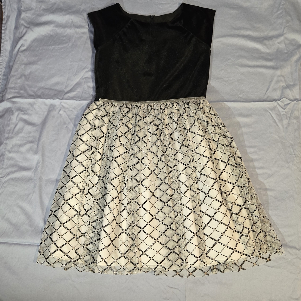 Special Occasion By Marmellata- Elegant Black and White Kids Dress